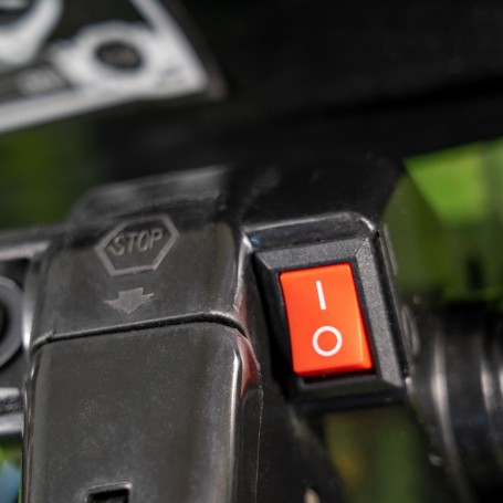 Tronçonneuse élagueuse thermique 25cc 1,3cv 30cm + 2 chaîne extra - Kapotha Ultimate Tronçonneuse élagueuse thermique 25cc 1,3cv 30cm + 2 chaîne extra - Kapotha Ultimate